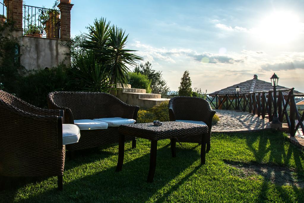 Le Colline Del Gelso-Masseria Mazzei 罗萨诺 外观 照片