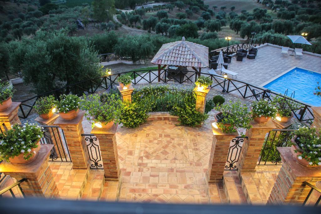 Le Colline Del Gelso-Masseria Mazzei 罗萨诺 外观 照片