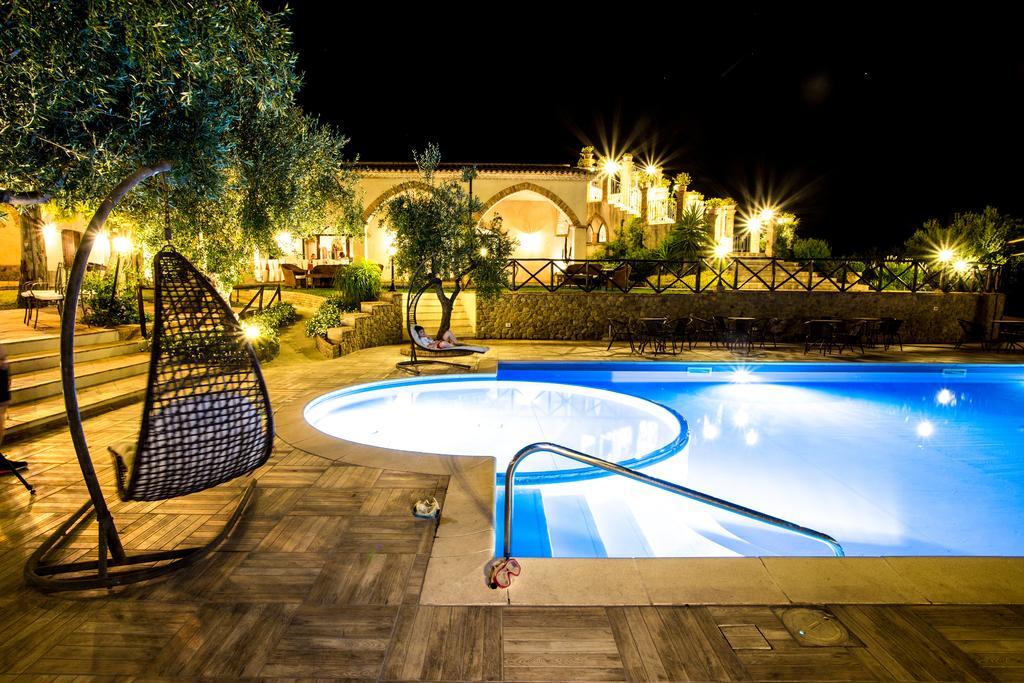Le Colline Del Gelso-Masseria Mazzei 罗萨诺 外观 照片