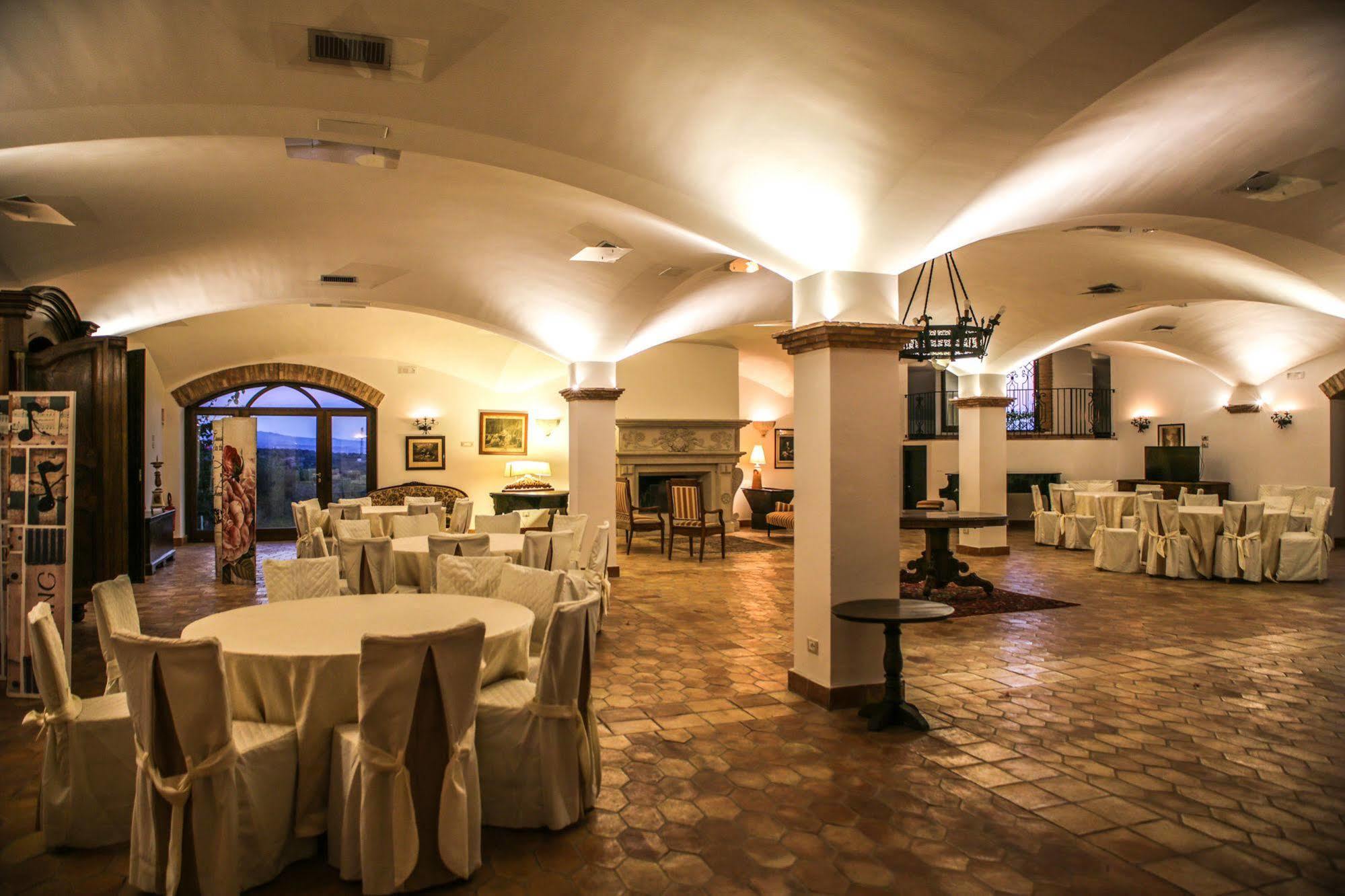 Le Colline Del Gelso-Masseria Mazzei 罗萨诺 外观 照片