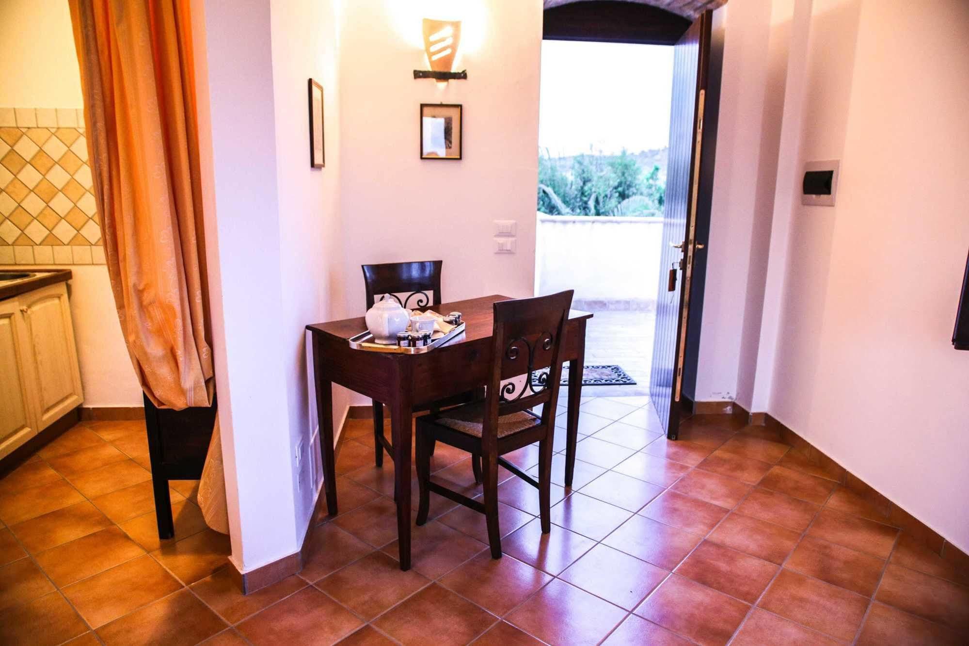 Le Colline Del Gelso-Masseria Mazzei 罗萨诺 外观 照片