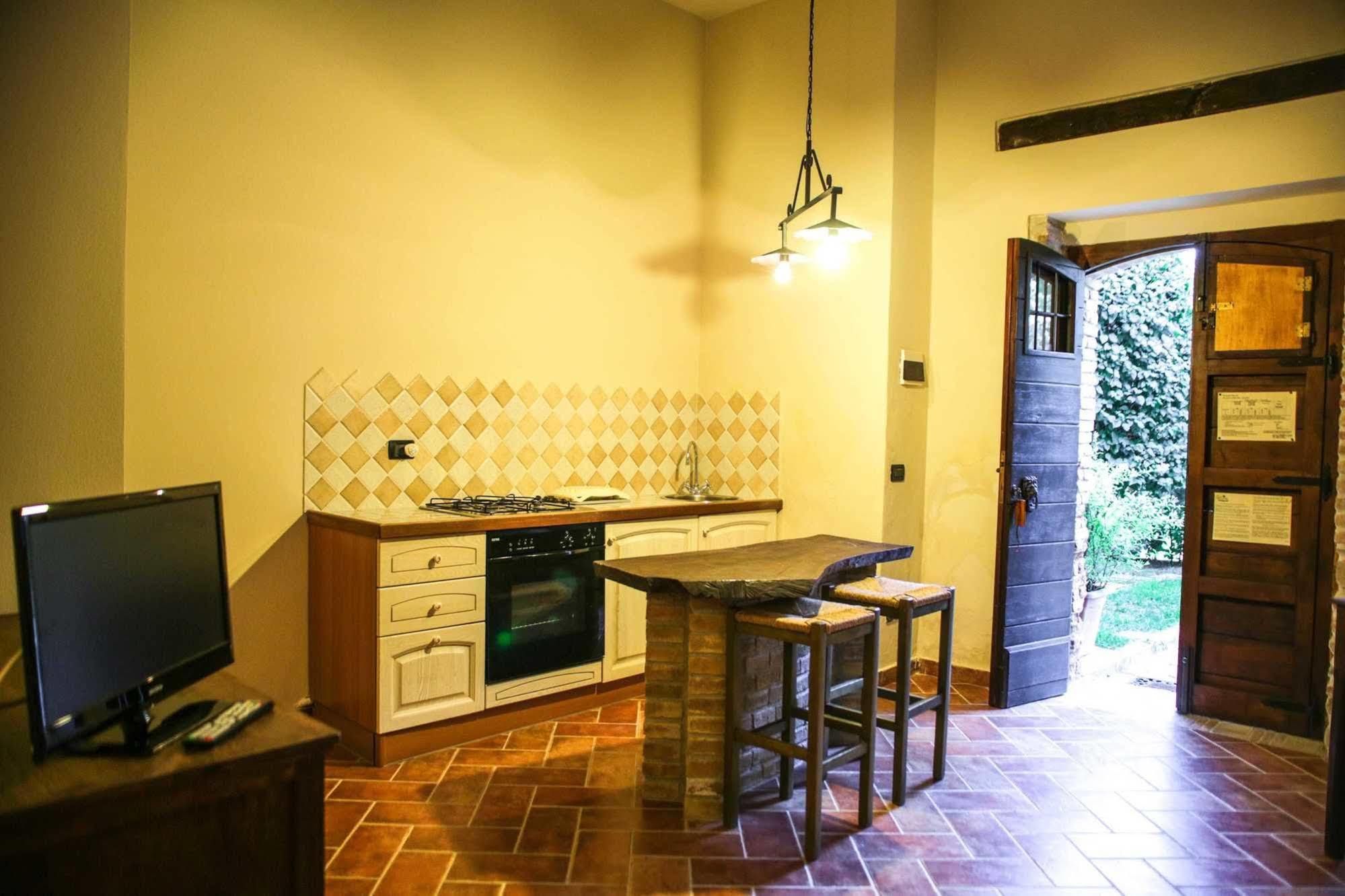 Le Colline Del Gelso-Masseria Mazzei 罗萨诺 外观 照片